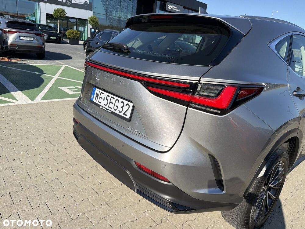 Lexus NX 350h Elegance 2WD - 9