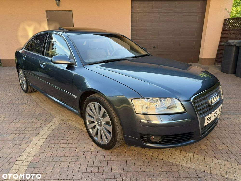 Audi A8 - 2