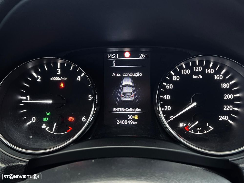 Nissan Qashqai 1.5 dCi Tekna Premium - 22
