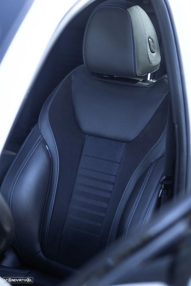 BMW 330 e Aut. M Sport - 20