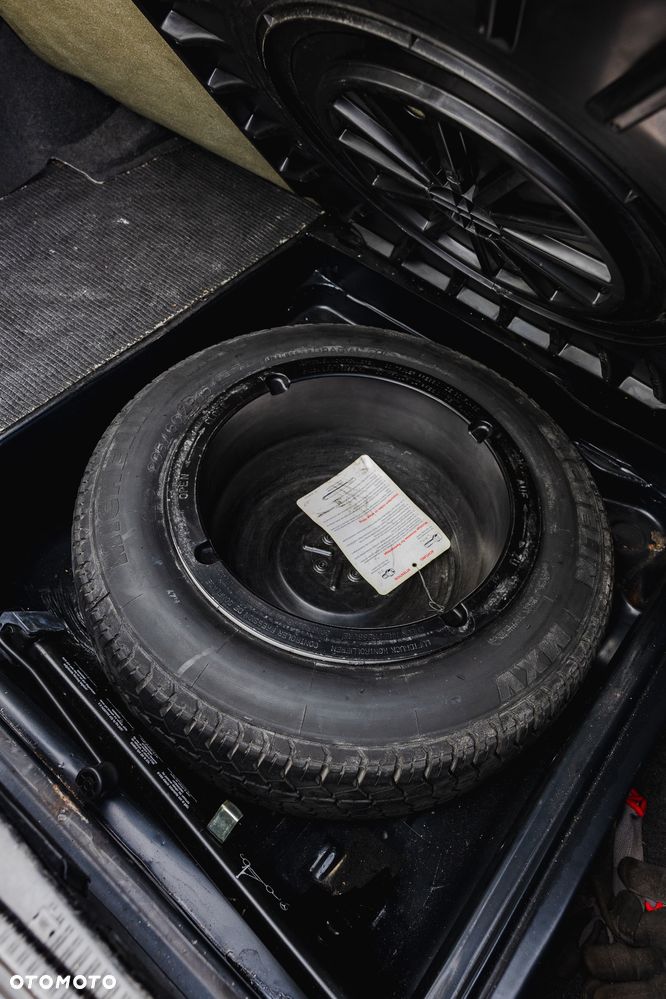 Mercedes-Benz W124 (1984-1993) - 28