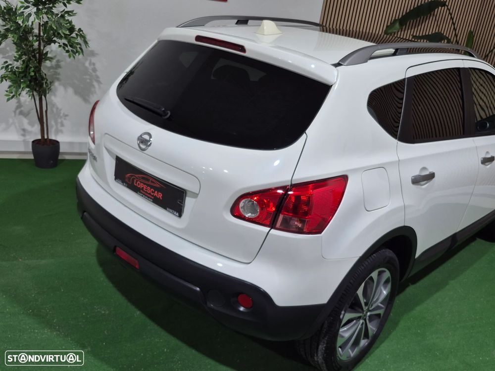 Nissan Qashqai 1.6 Tekna Premium 17 - 7