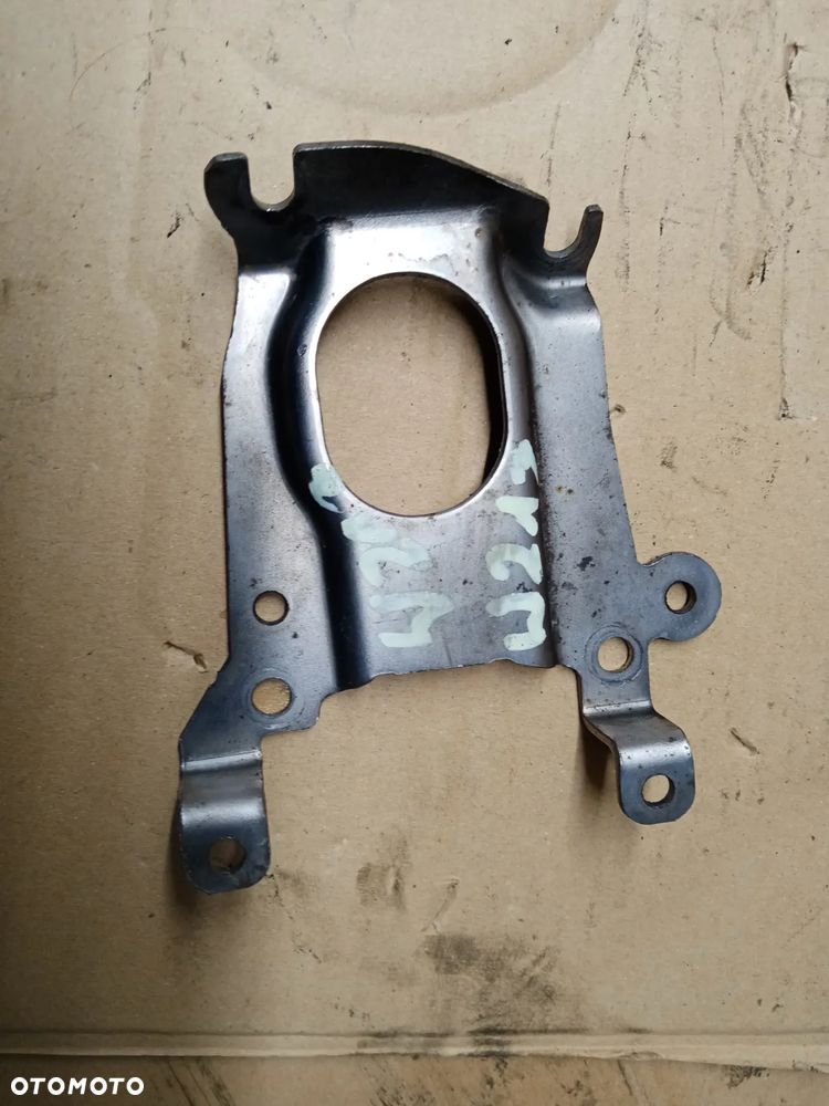 Uchwyt wspornik mocowanie Mercedes E-Klasa W213 2.0 CDI A6541410040 - 1