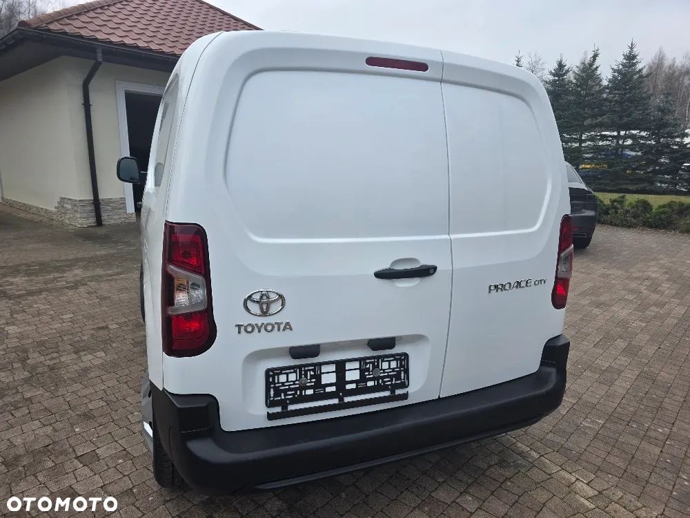 Toyota Proace City L1 - 12