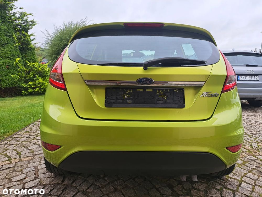 Ford Fiesta 1.6 Titanium - 15