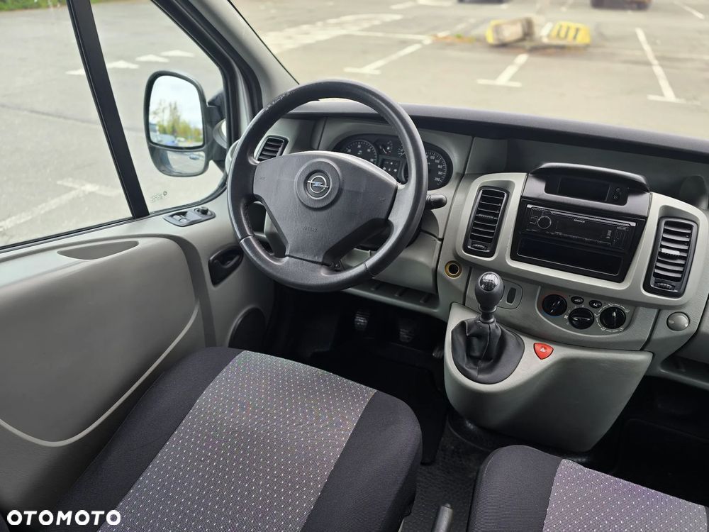 Opel Vivaro - 4