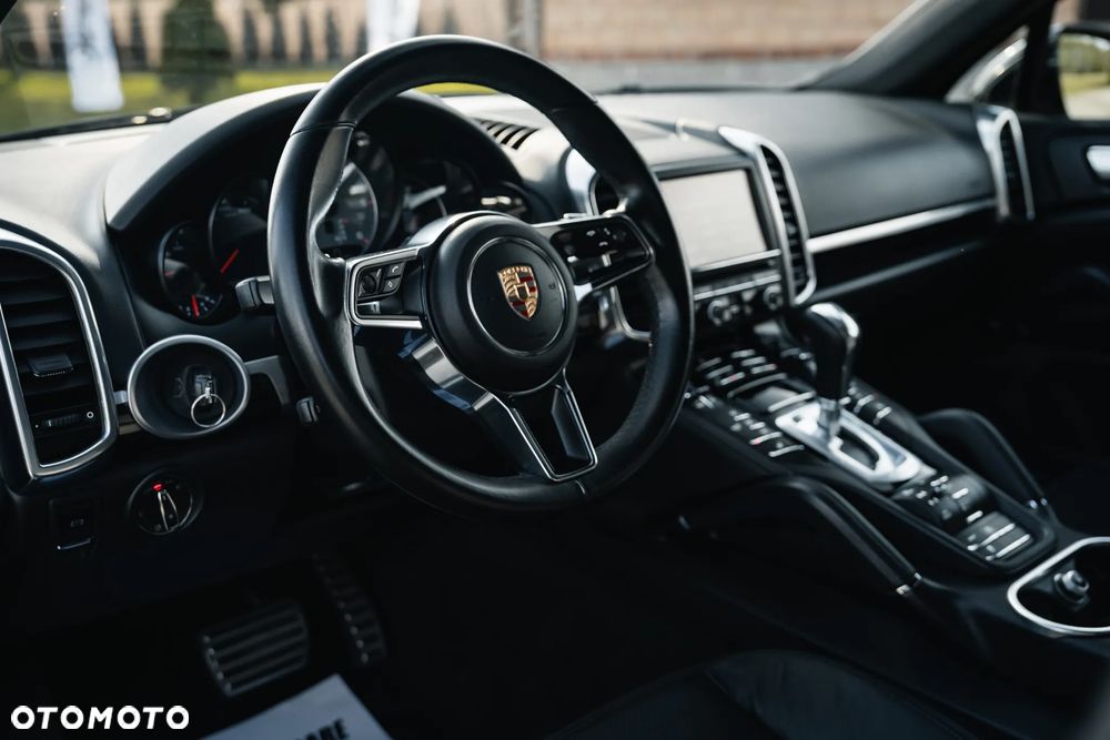 Porsche Cayenne S Diesel - 28