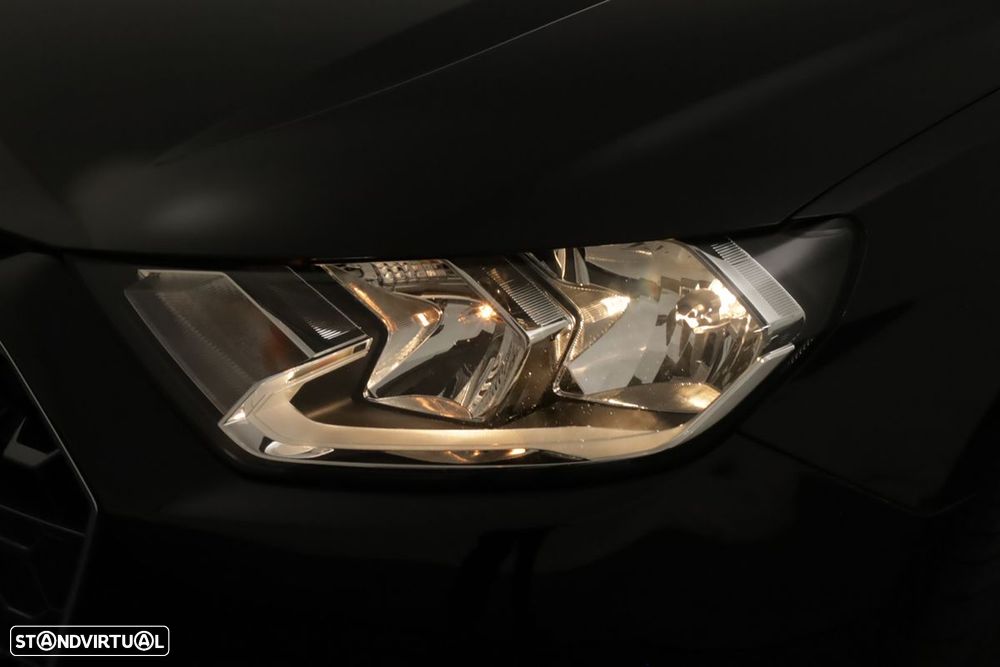 Audi A1 Sportback 25 TFSI Advanced - 6