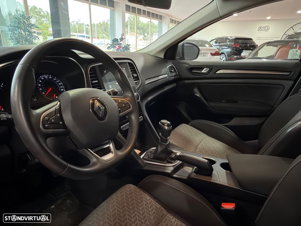 Renault Mégane 1.5 Blue dCi Limited - 14