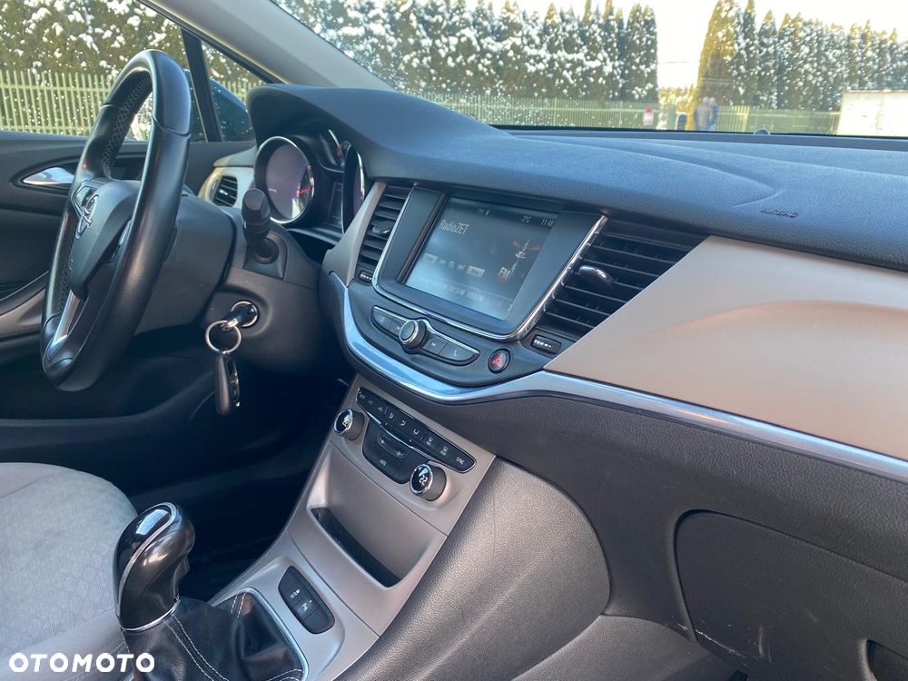 Opel Astra 1.4 T GPF Dynamic S&S - 20