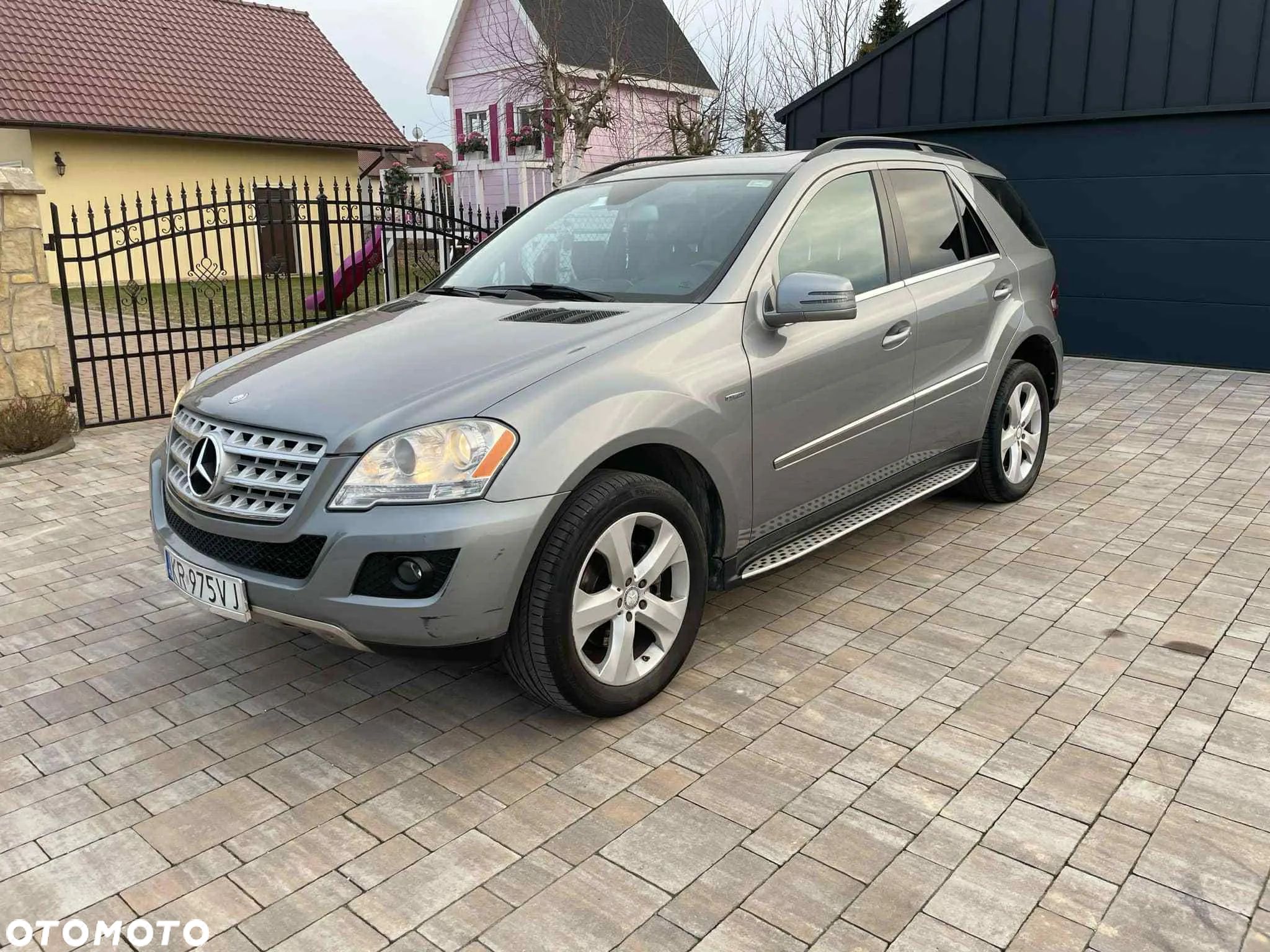 Mercedes-Benz ML 350 BlueTec 4-Matic - 1