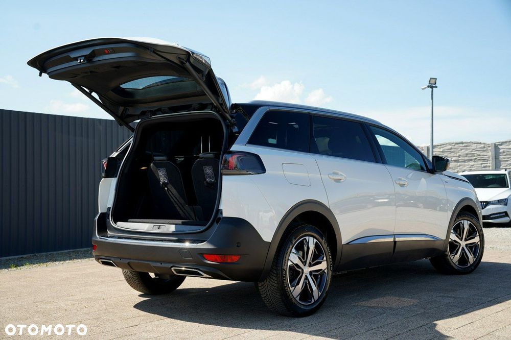 Peugeot 5008 - 15