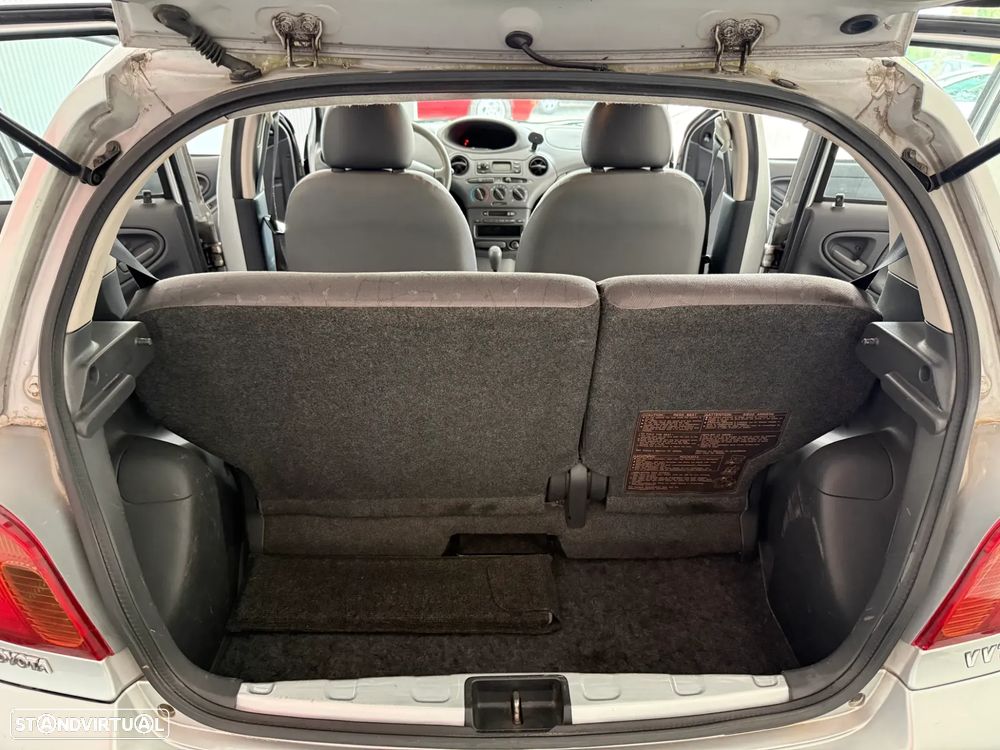 Toyota Yaris 1.0 Sol ABS+CD - 14