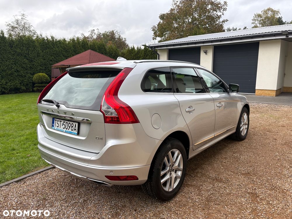 Volvo XC 60 D4 Geartronic Summum - 2