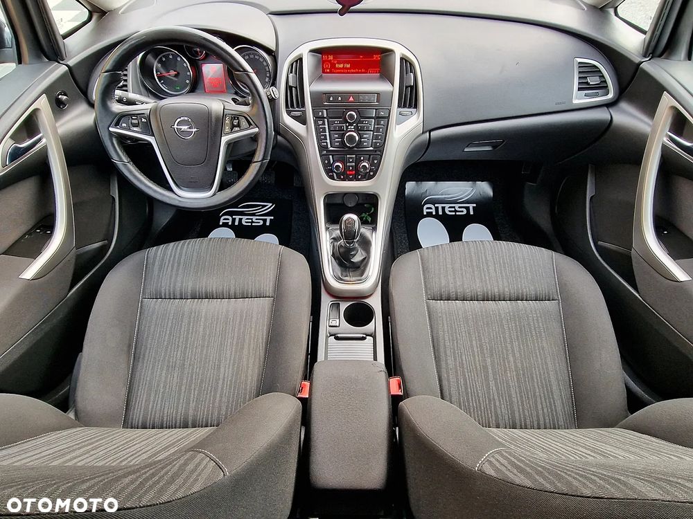 Opel Astra 1.4 T Sport - 9