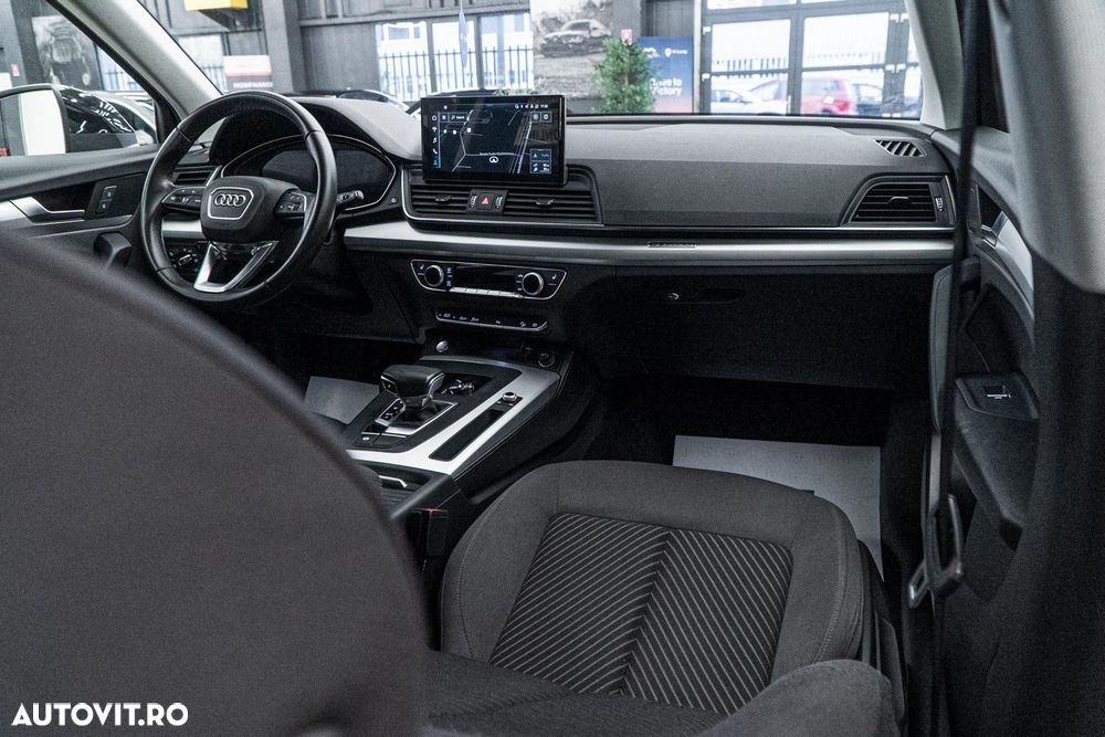 Audi Q5 2022 photo 2