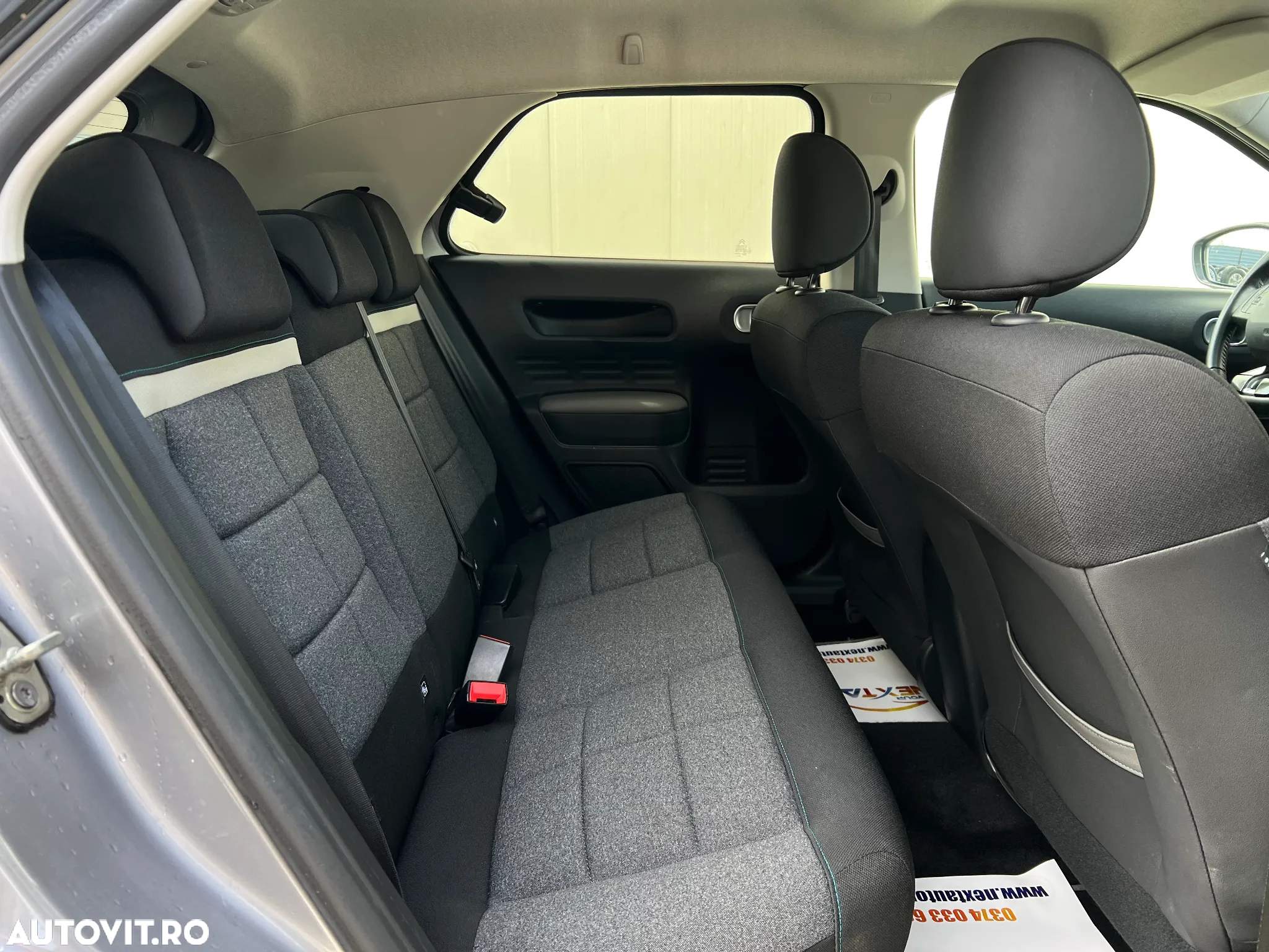 Citroën C4 Cactus Pure Tech 110 Stop&Start EAT6 Shine - 8