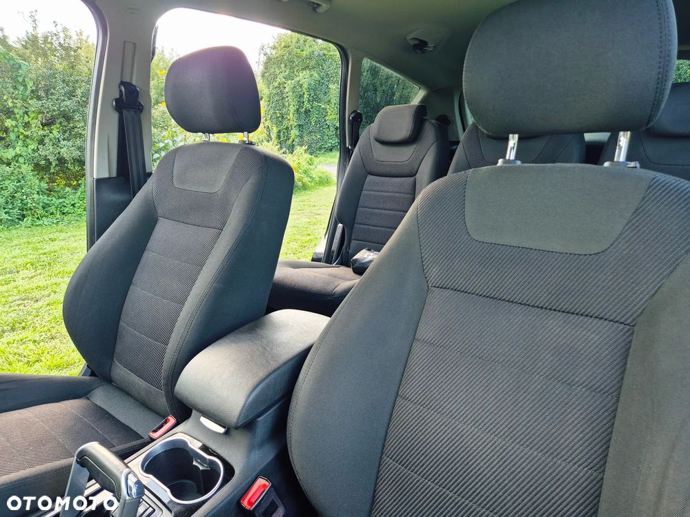 Ford S-Max 2.0 TDCi DPF Business Edition - 25