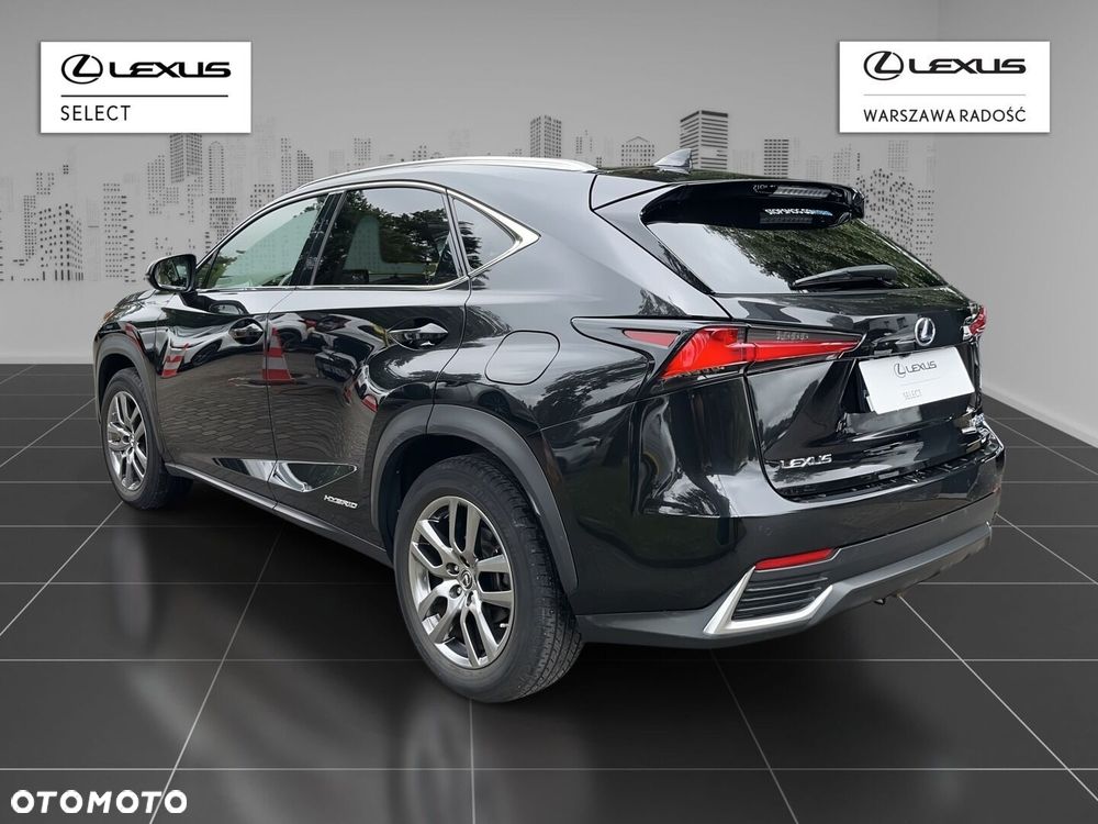 Lexus NX 300h Comfort AWD - 4