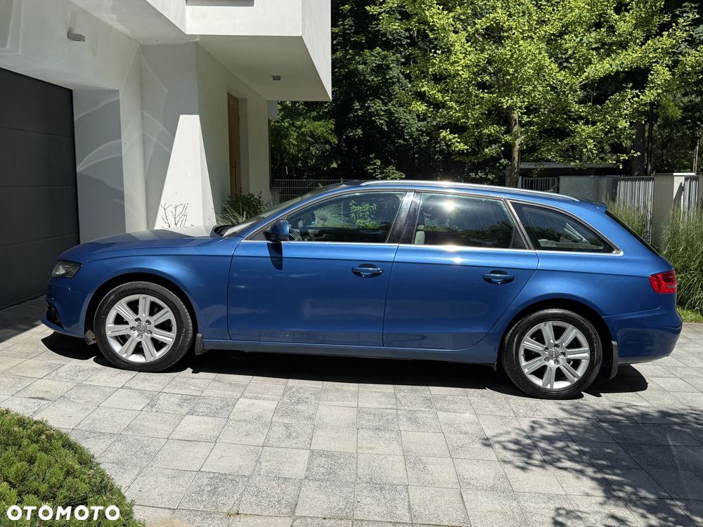 Audi A4 Avant 2.0 TDI - 7