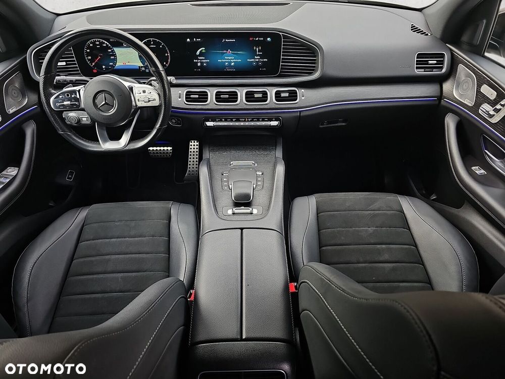 Mercedes-Benz GLE - 32