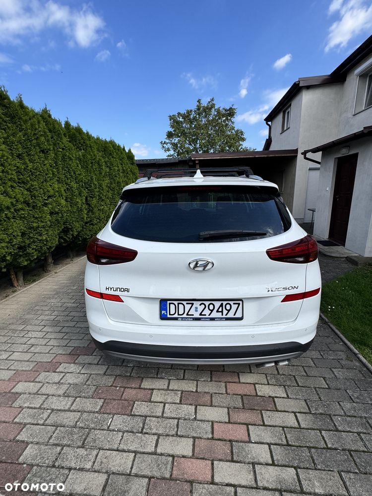 Hyundai Tucson - 2