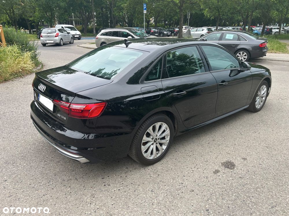 Audi A4 Limousine 35 TFSI mHEV Advanced S tronic - 2