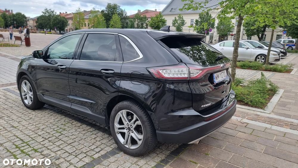 Ford Edge - 9