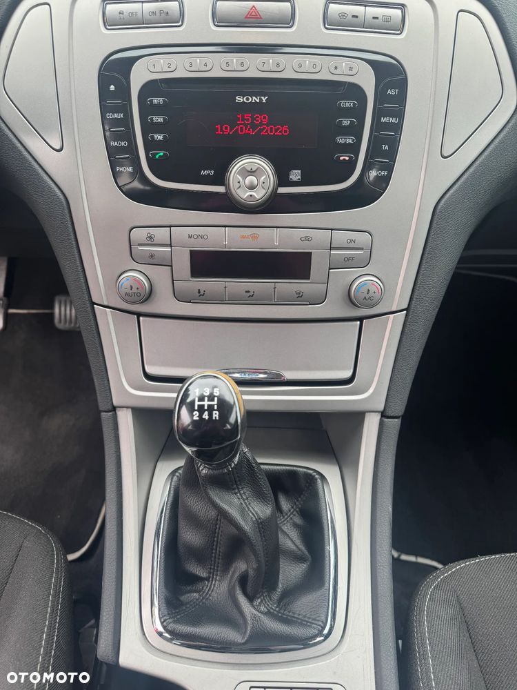 Ford Mondeo 1.6 Ti-VCT Trend - 13