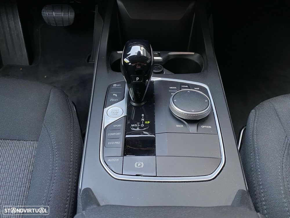 BMW 116 d Advantage Auto - 12