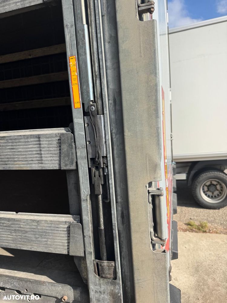 Schmitz Cargobull VARIOS - 9