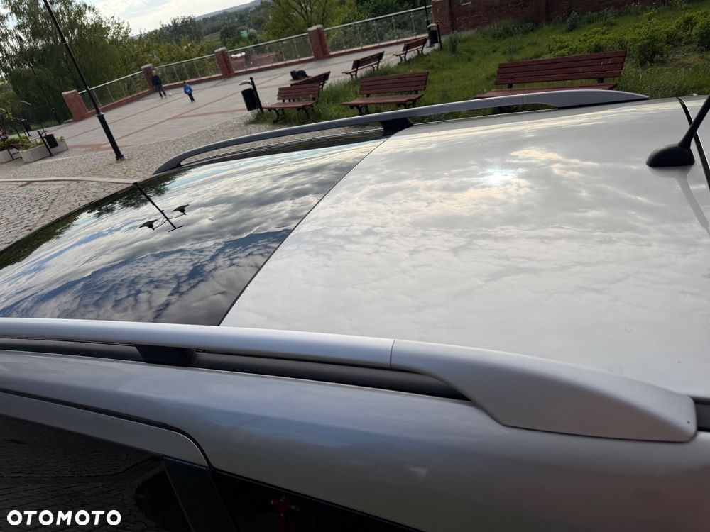 Nissan Qashqai+2 2.0 dCi DPF tekna - 24
