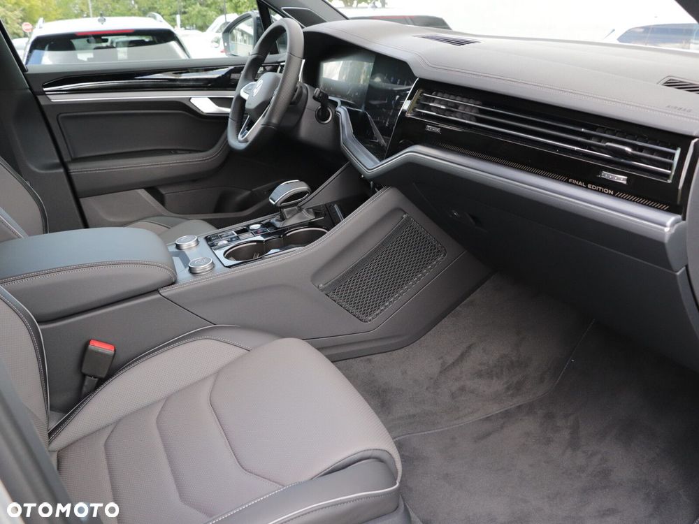 Volkswagen Touareg - 15