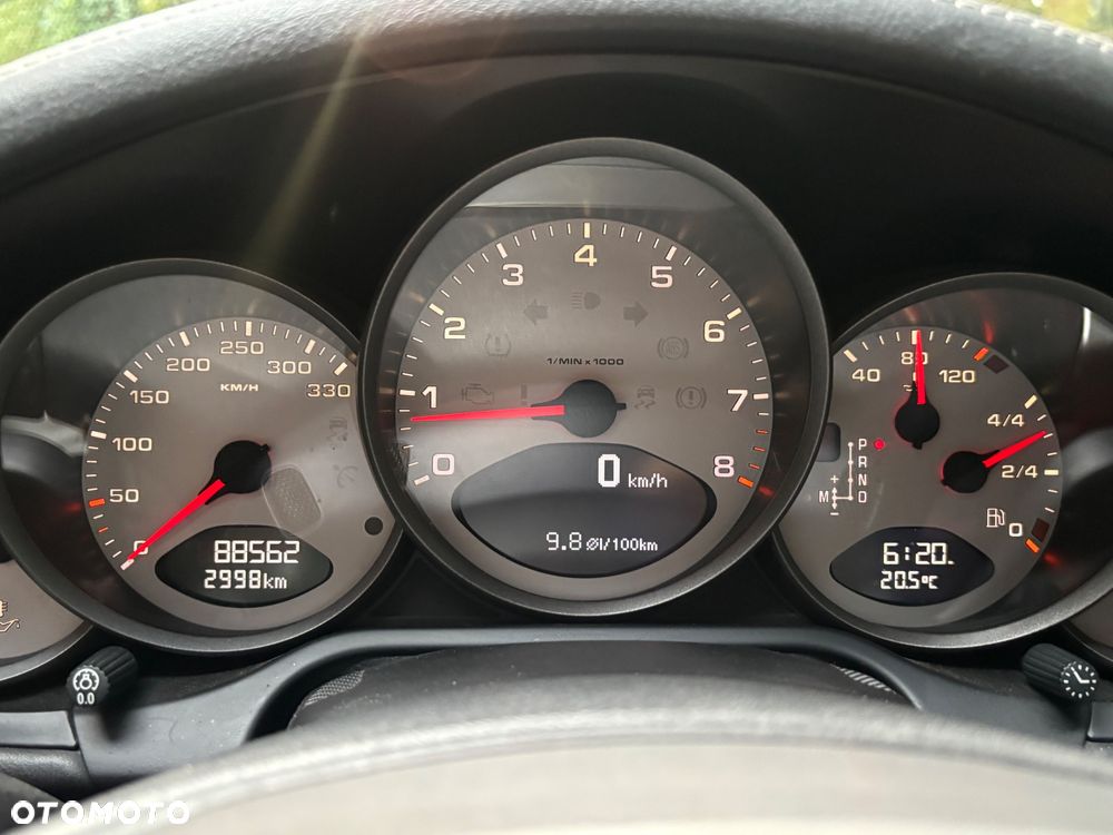 Porsche 911 - 18
