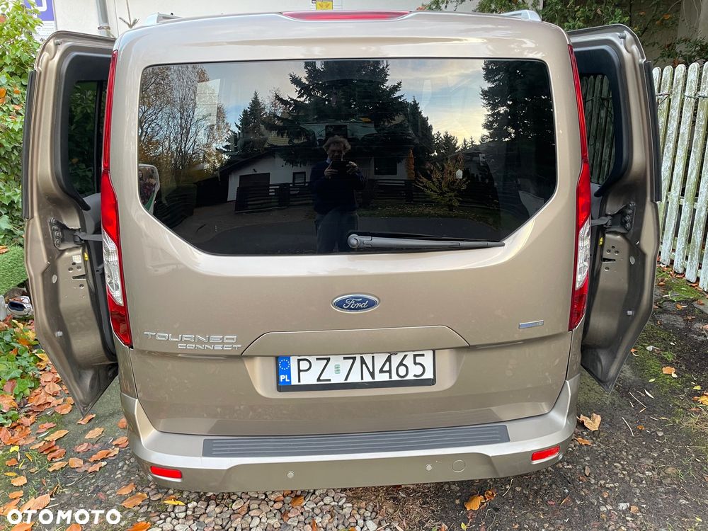 Ford Tourneo Connect Grand 1.5 TDCi Start/Stop Titanium - 4