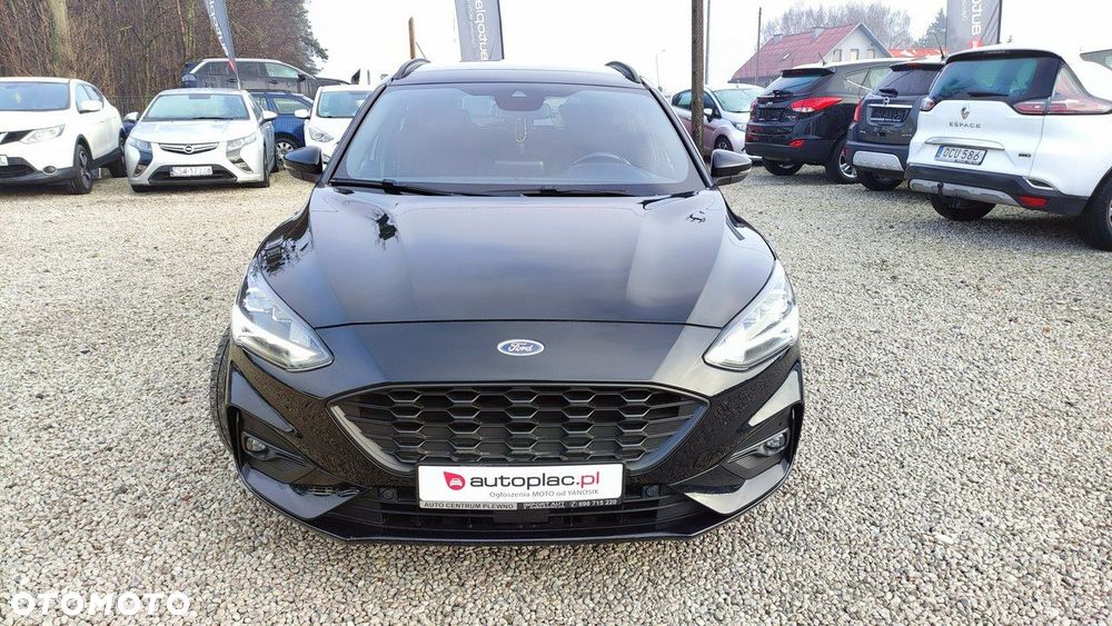 Ford Focus SW - 20