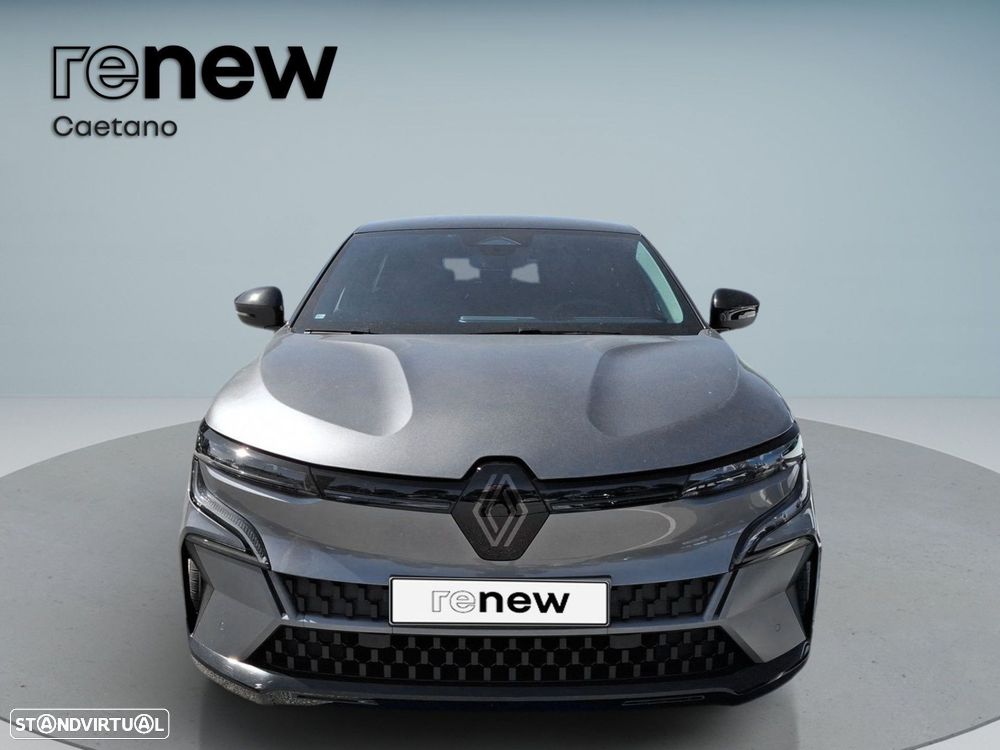 Renault Mégane E-Tech - 2