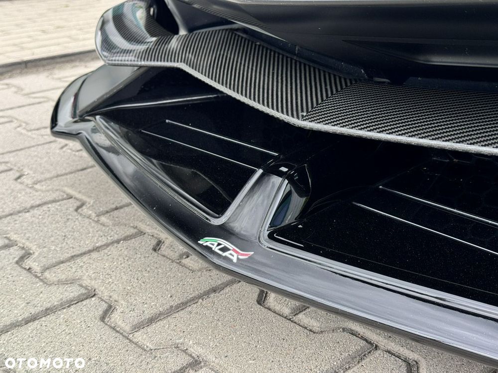 Lamborghini Aventador - 11