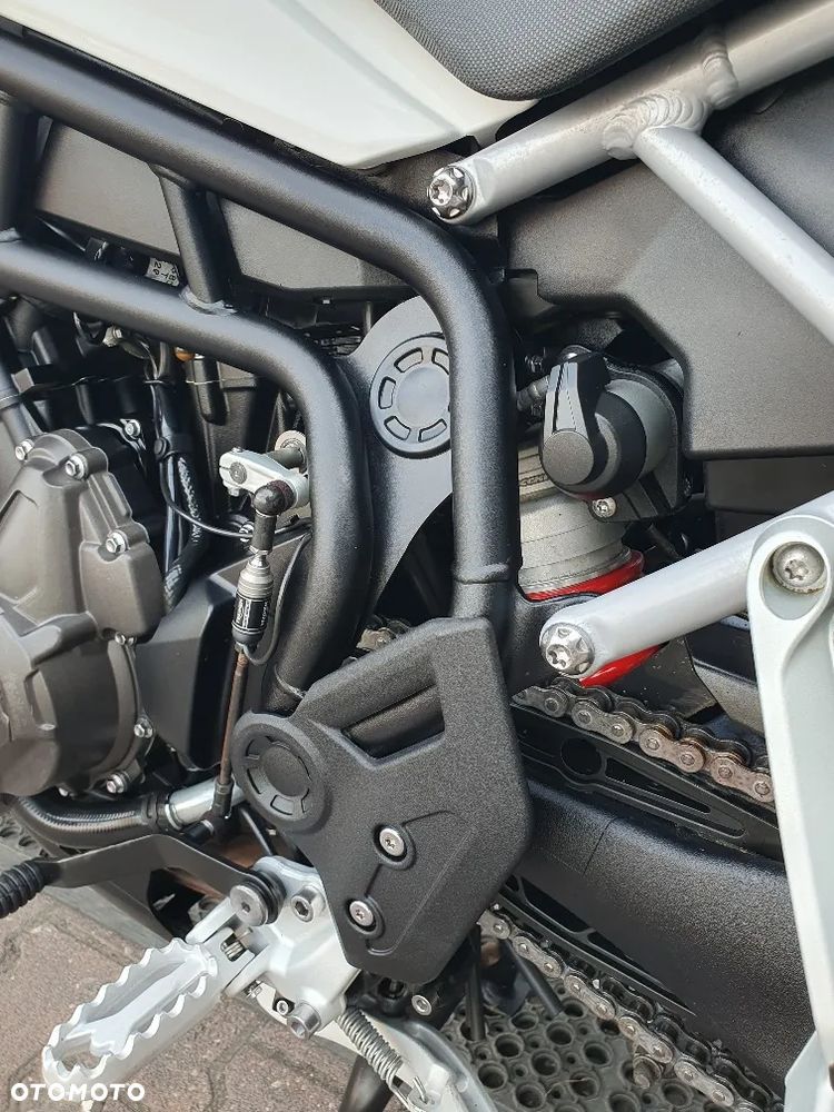 Triumph Tiger - 32