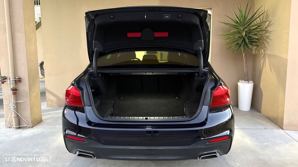 BMW 530 - 24
