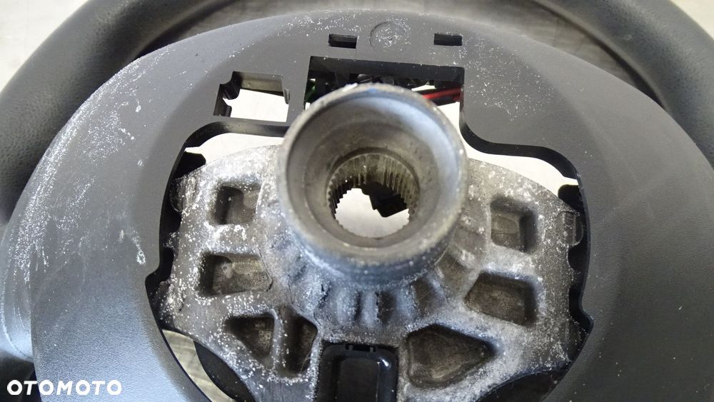 KIEROWNICA RENAULT MEGANE III 1.5DCI - 6