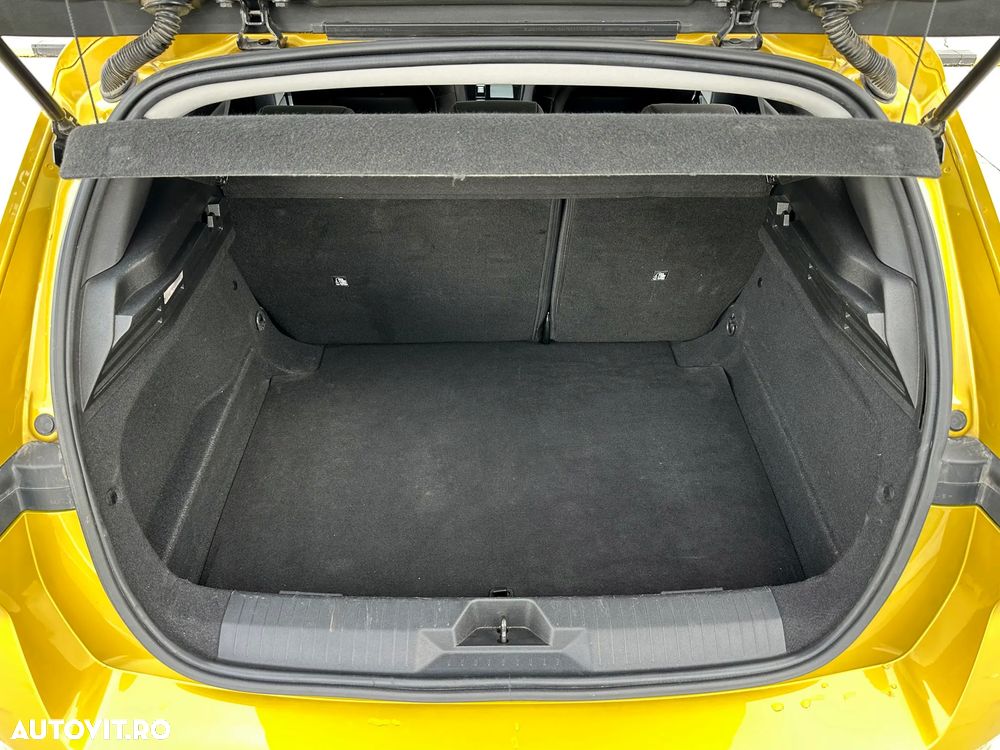 Opel Astra 1.5L Start/Stop AT8 Business Edition - 12