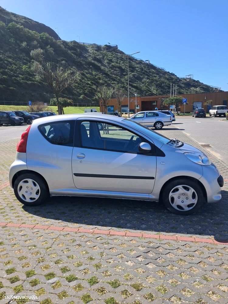 Peugeot 107 1.0 RC Line - 1