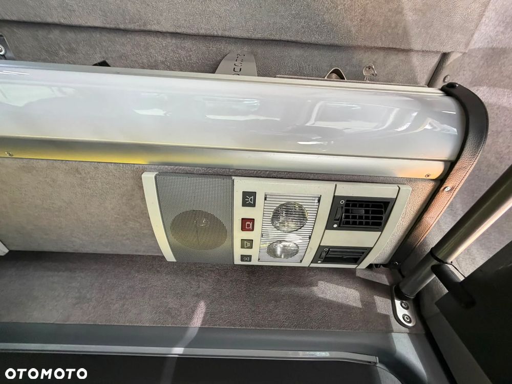 Mercedes-Benz Sprinter 519 - 24