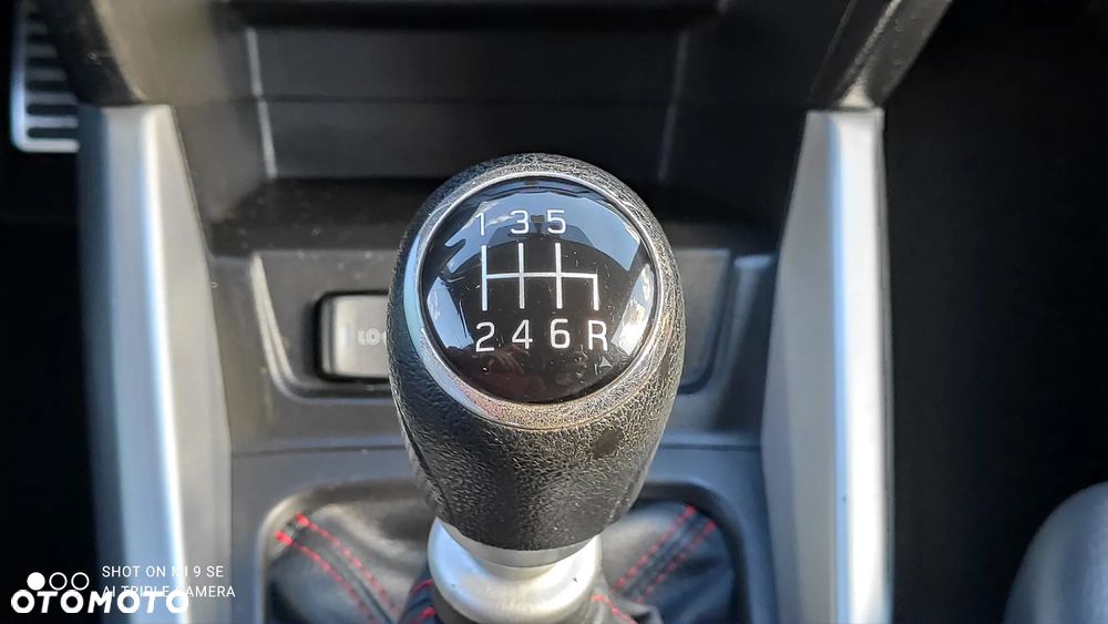 Suzuki Vitara 1.4 Boosterjet Premium 4WD - 28