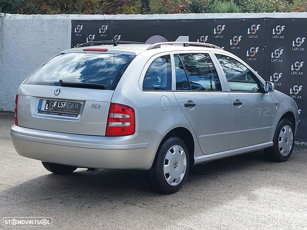 Skoda Fabia Break 1.4 Attractive AC - 5