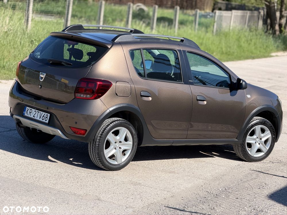 Dacia Sandero TCe 90 LIVE - 16
