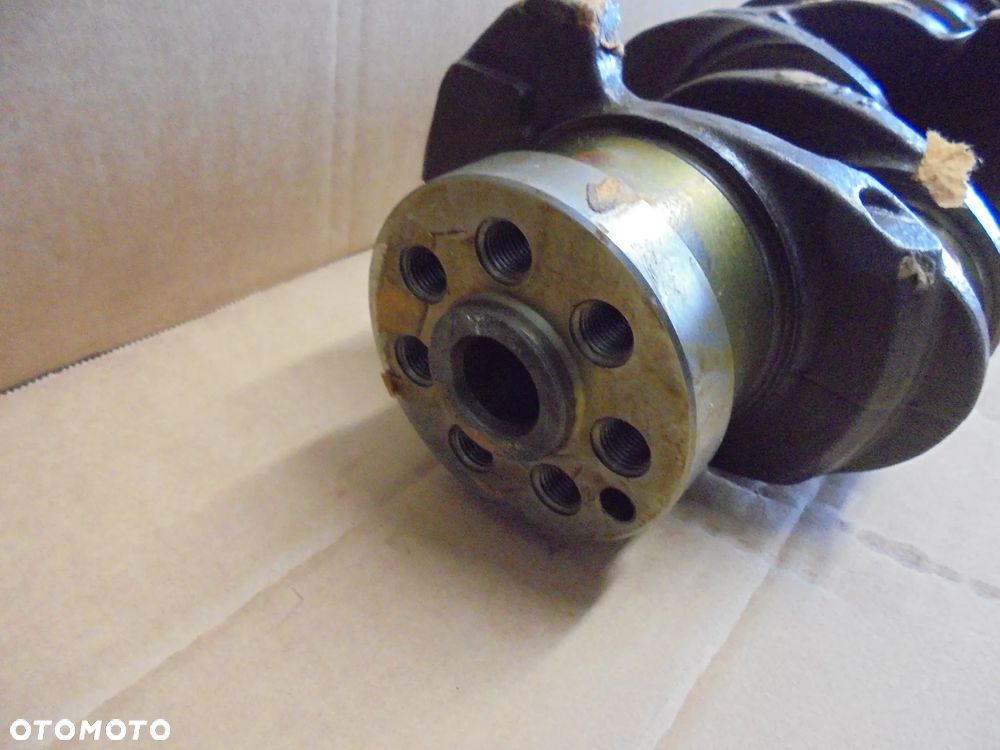 WAŁ KORBOWY IVECO/FIAT 5801846065  2.3 2014- - 3