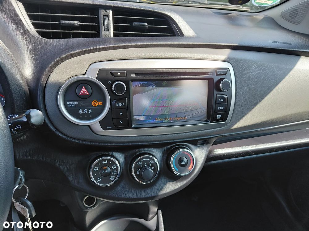 Toyota Yaris 1.0 Life - 13