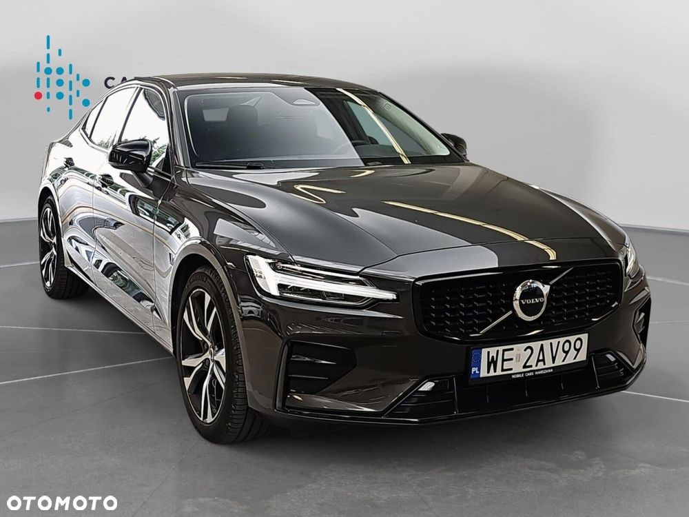 Volvo S60 B4 B Plus Dark - 4
